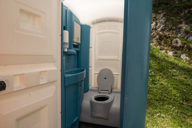 Best Porta potty delivery and setup  in Cornwall, PA